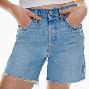 Levi’s 501 Mid Thigh Short